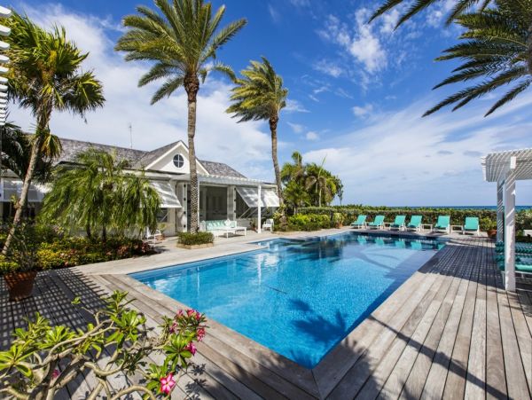 Antigua Barbuda Home 1003114