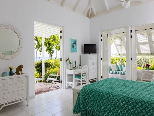 Antigua Barbuda Home 1003114