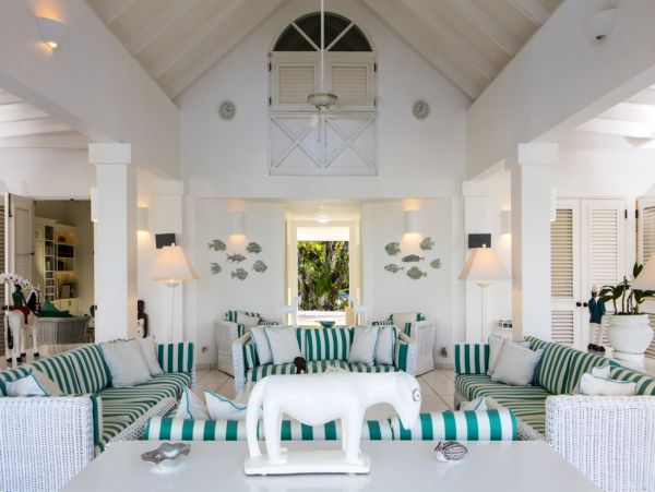 Antigua Barbuda Home 1003114