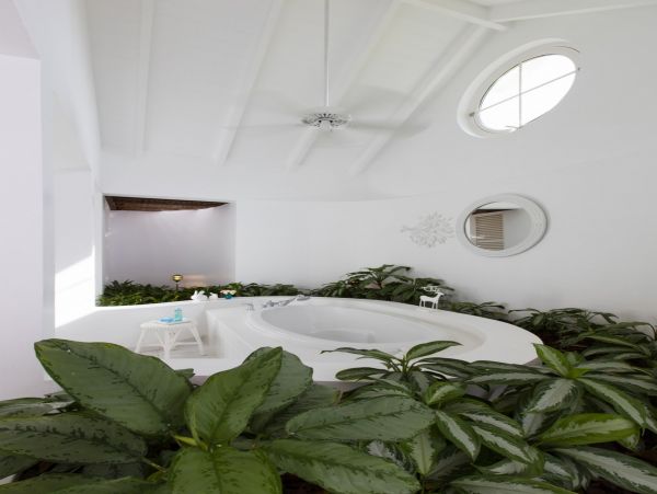 Antigua Barbuda Home 1003114