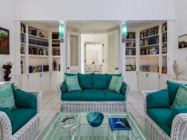 Antigua Barbuda Home 1003114
