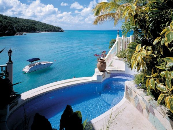 Antigua Barbuda Home 1003117