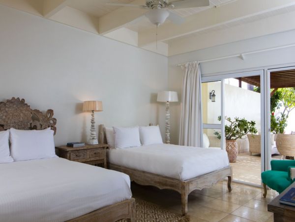 Antigua Barbuda Home 1003118