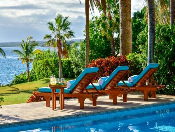 Antigua Barbuda Home 1003119