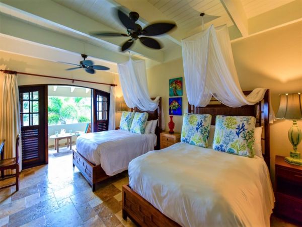 Antigua Barbuda Home 1003119