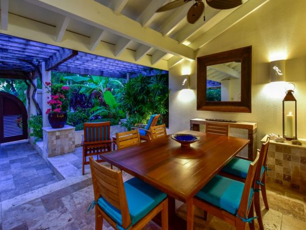 Antigua Barbuda Home 1003119