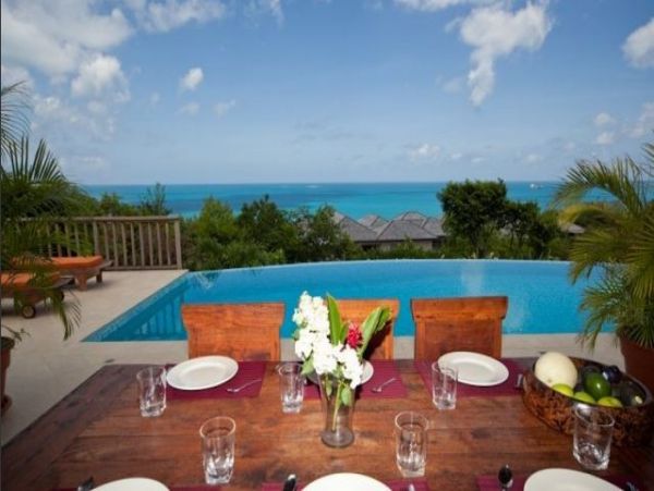 Antigua Barbuda Home 1003122