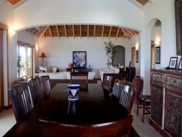 Antigua Barbuda Home 1003122