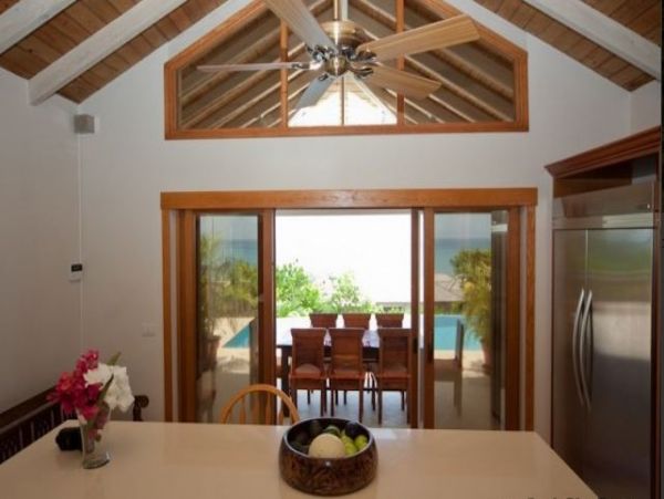 Antigua Barbuda Home 1003122