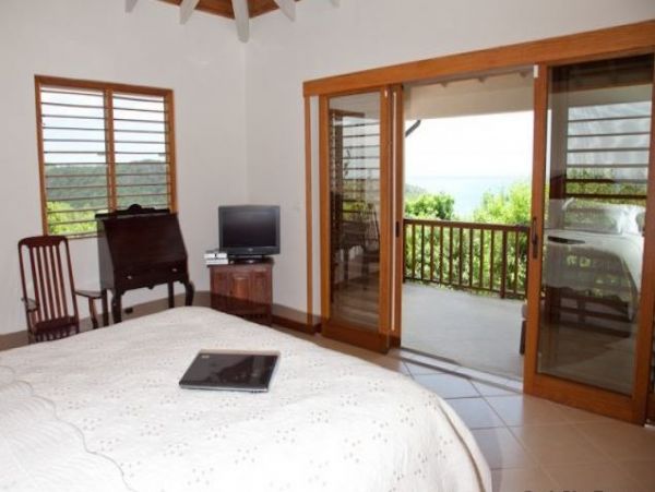 Antigua Barbuda Home 1003122