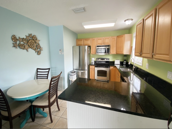 Beach Vacation Duplex in Bradenton Beach Sleeps 4 Guests