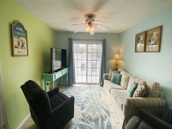 Beach Vacation Duplex in Bradenton Beach Sleeps 4 Guests