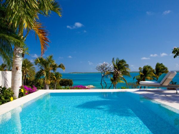 Antigua Spectacular Three Bedroom Villa Oceaen View