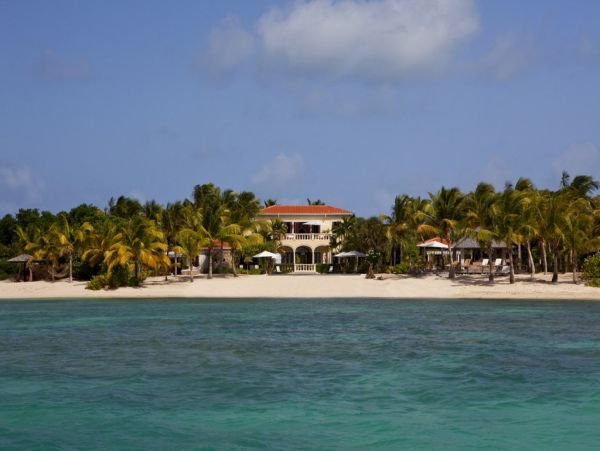 Antigua Barbuda Home 1003125