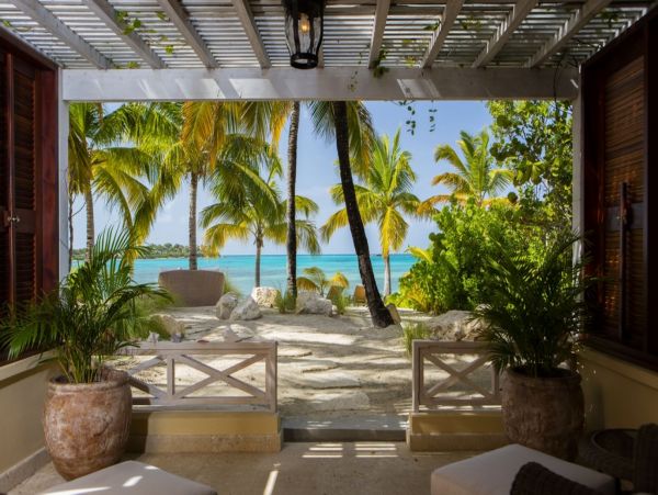 Antigua Barbuda Home 1003125