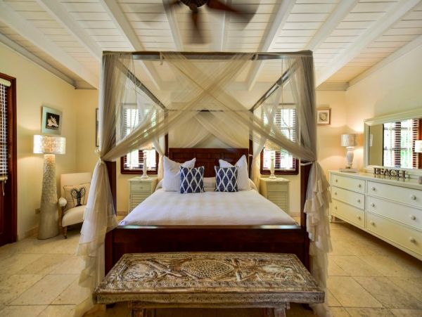 Antigua Barbuda Home 1003125
