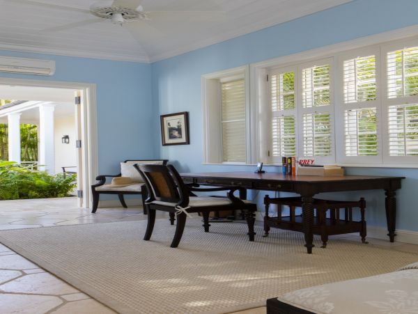 Antigua Barbuda Home 1003126