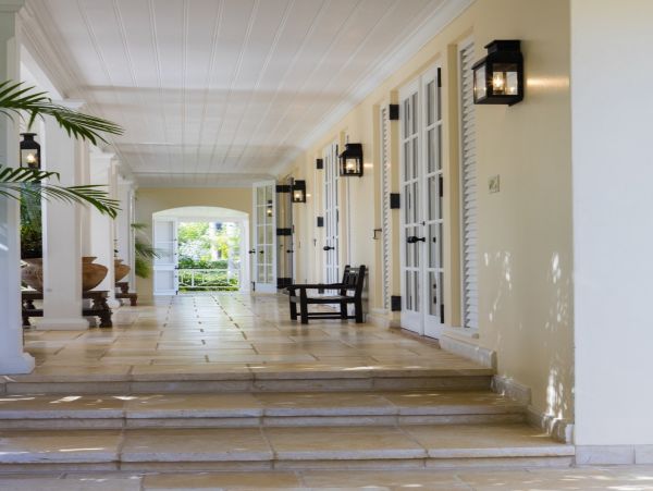 Antigua Barbuda Home 1003126