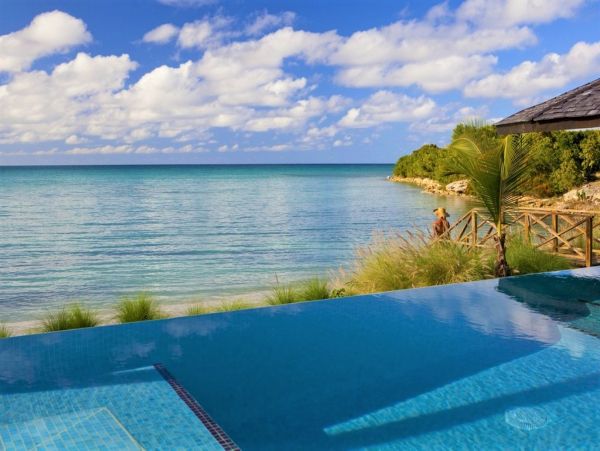 Antigua Barbuda Home 1003127