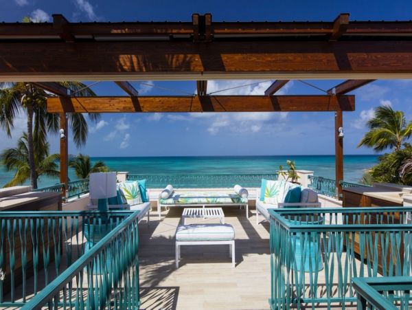 Antigua Barbuda Home 1003127