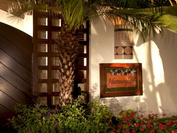 Antigua Barbuda Home 1003127