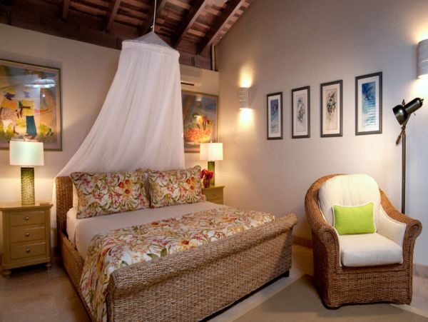 Antigua Barbuda Home 1003129
