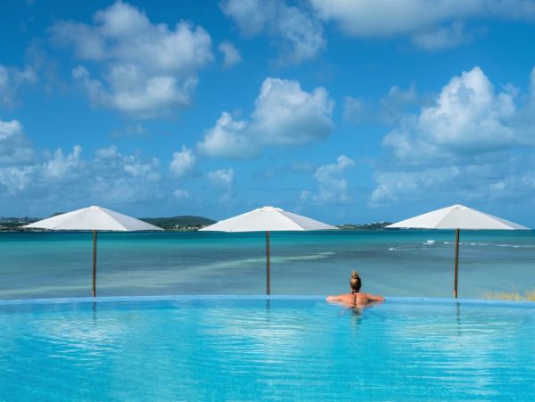 Antigua Barbuda Home 1003129