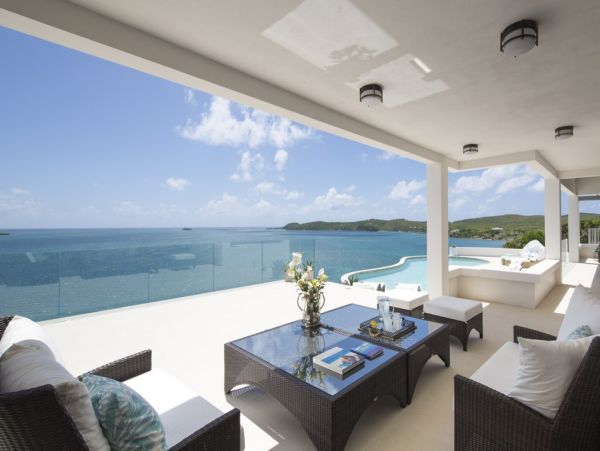 Antigua Barbuda Home 1003132