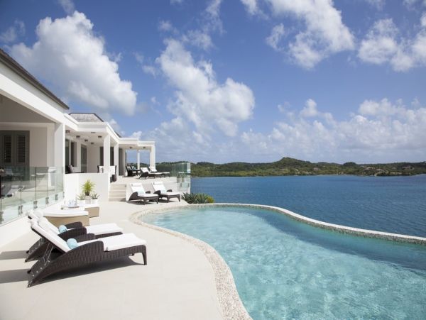Antigua Barbuda Home 1003132