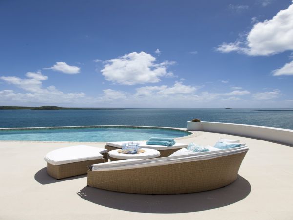 Antigua Barbuda Home 1003132