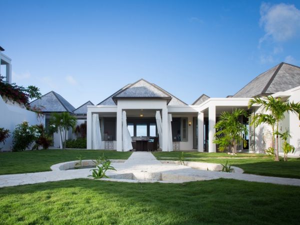 Antigua Barbuda Home 1003132