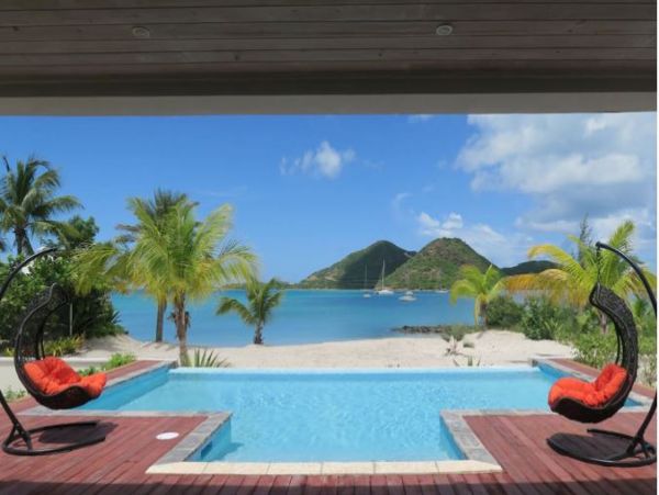 Antigua Barbuda Home 1003133
