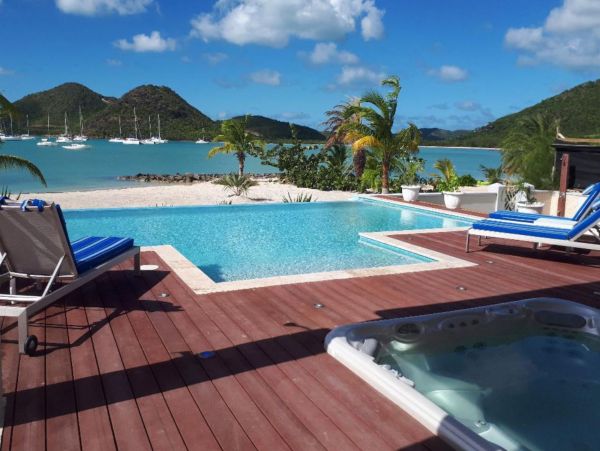 Antigua Barbuda Home 1003133