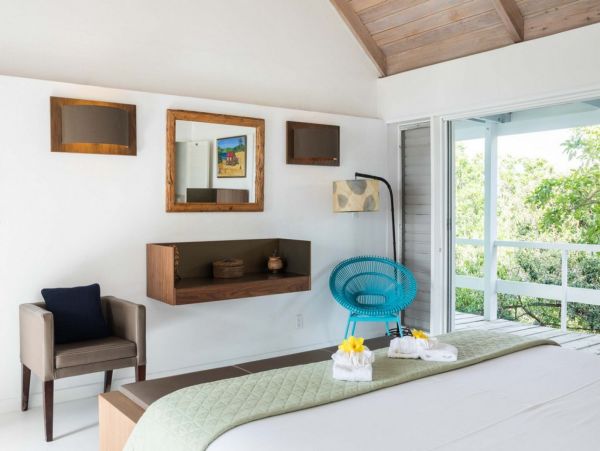 Antigua Barbuda Home 1003135