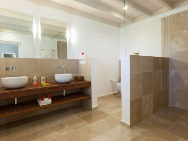 Antigua Barbuda Home 1003135