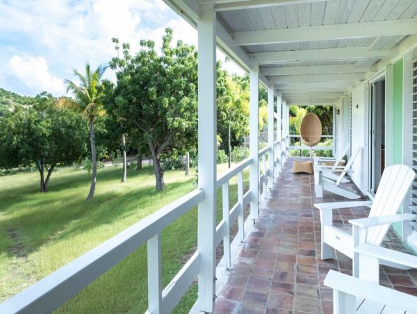 Antigua Barbuda Home 1003135