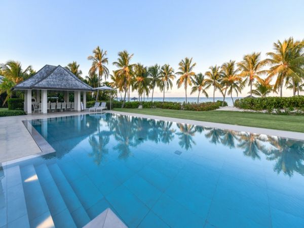 Antigua Barbuda Home 1003137