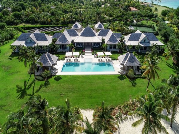 Antigua Barbuda Home 1003137