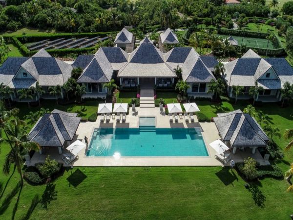 Antigua Barbuda Home 1003137