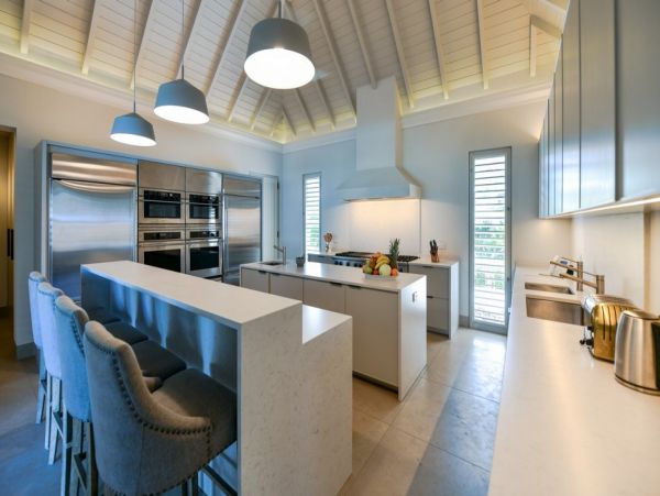 Antigua Barbuda Home 1003137
