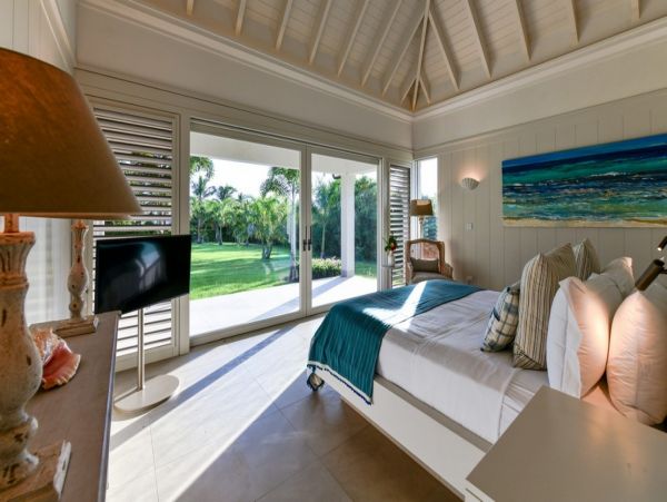 Antigua Barbuda Home 1003137