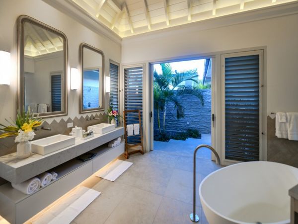 Antigua Barbuda Home 1003137