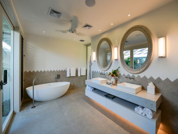 Antigua Barbuda Home 1003137