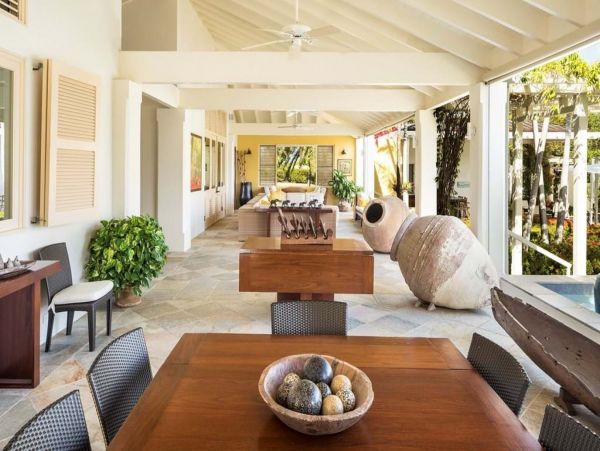 Antigua Barbuda Home 1003138