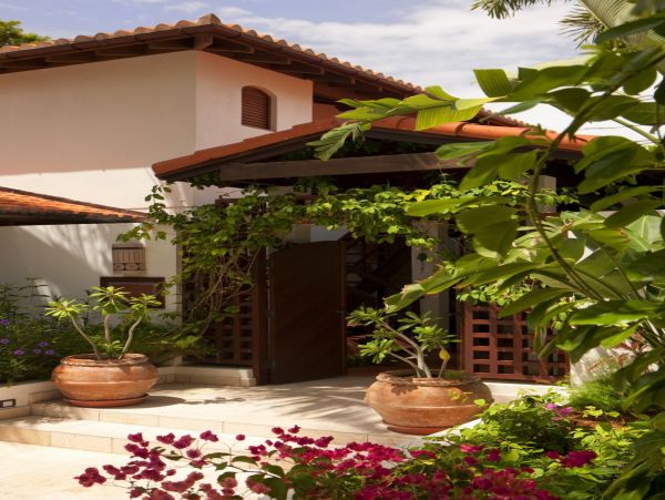 Antigua Barbuda Home 1003141