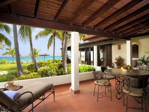 Antigua Barbuda Home 1003141
