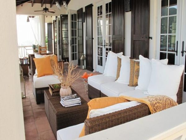 St. Thomas Home 1003142