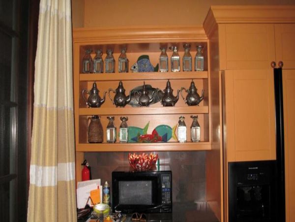 St. Thomas Home 1003142