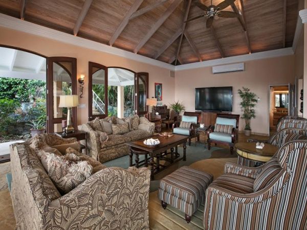 Oceanfront St. Thomas Vacation Home Five Bedroom
