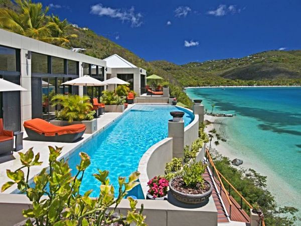 St. Thomas Exclusive Vacation Residence Sleeps 18